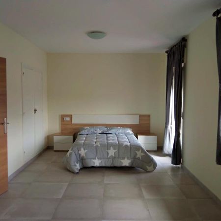 La Villa Hostal Calvarrasa de Abajo Zewnętrze zdjęcie
