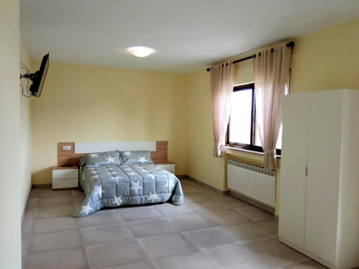 La Villa Hostal Calvarrasa de Abajo Zewnętrze zdjęcie