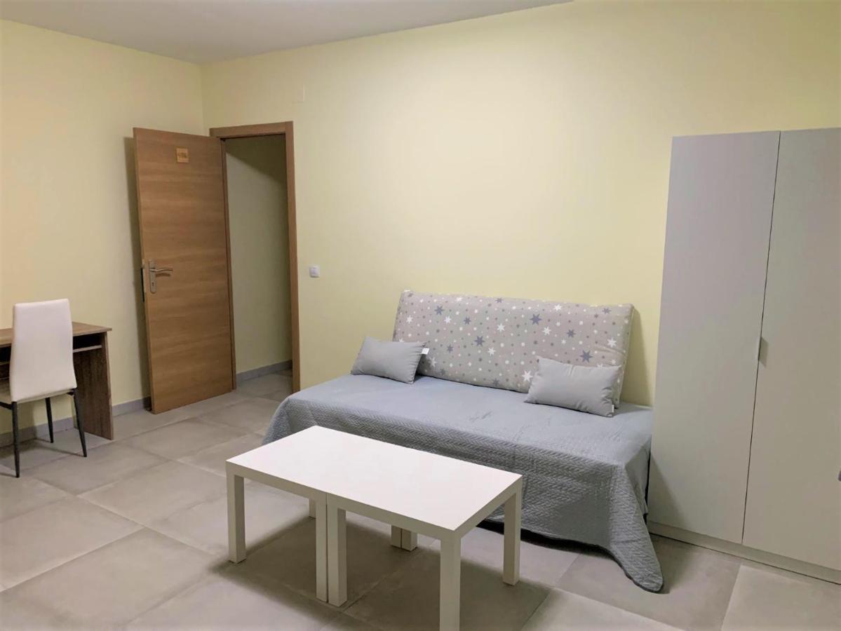 La Villa Hostal Calvarrasa de Abajo Zewnętrze zdjęcie