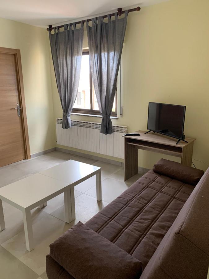 La Villa Hostal Calvarrasa de Abajo Zewnętrze zdjęcie